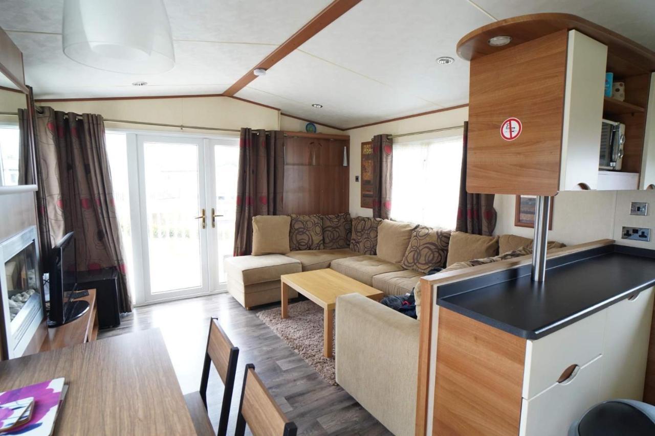 Villa Manor Park Hunstanton Pets Go Free Linen Included Exterior foto
